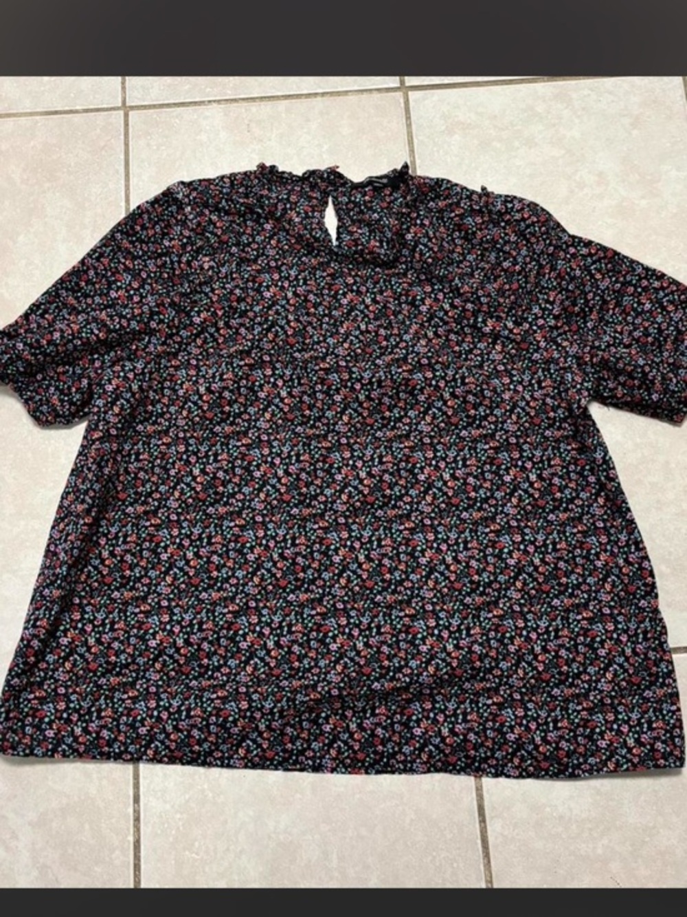 Madewell Floral Short-Sleeve Mock Neck Top - Black size M